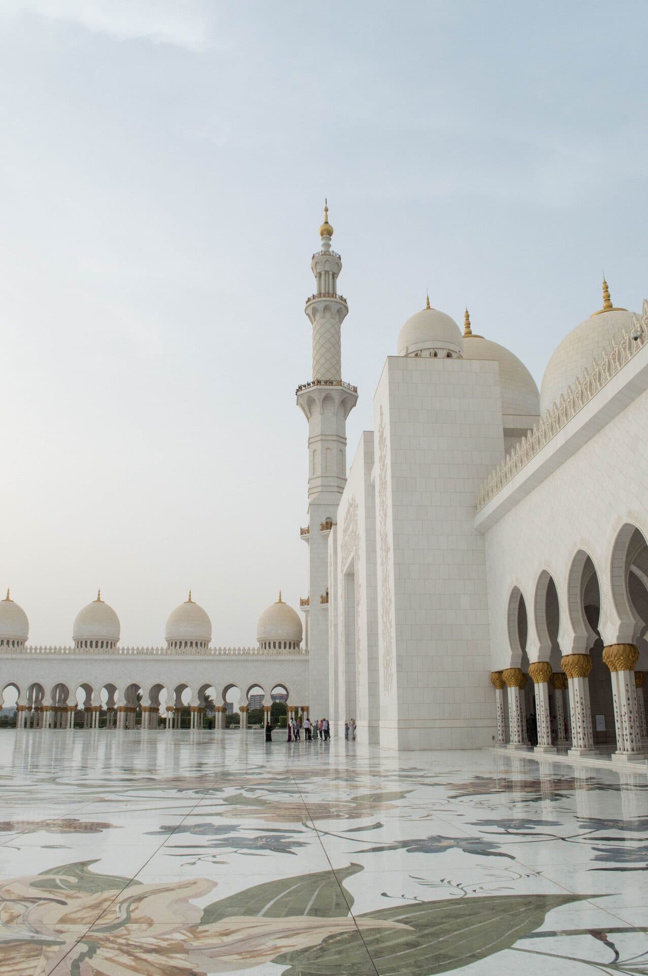 The marble courtyard and domes of Sheikh Zayed Grand Mosque, Abu Dhabi