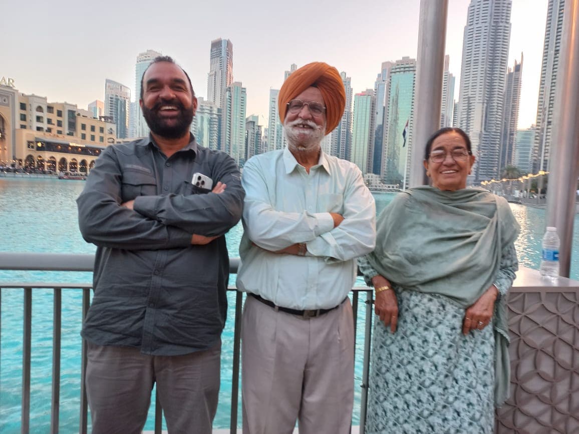 Three guests enjoying the Downtown Dubai waterfront